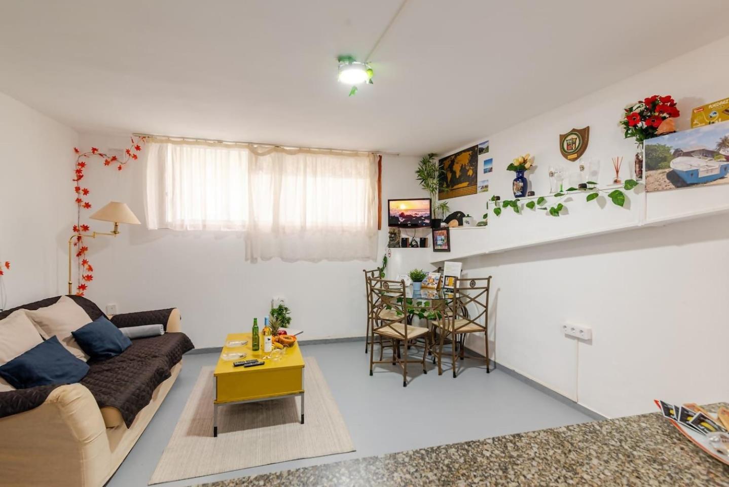 Rentenerife El Medano Beach Life Exterior foto