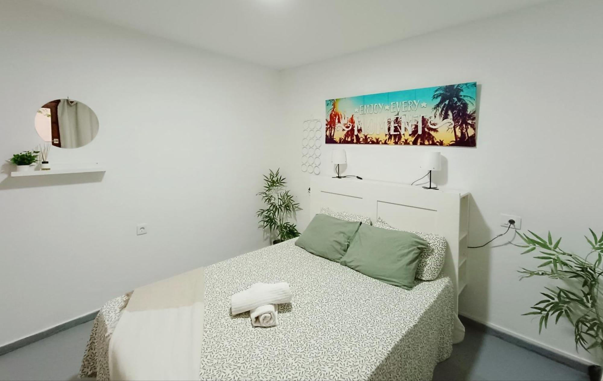 Rentenerife El Medano Beach Life Exterior foto